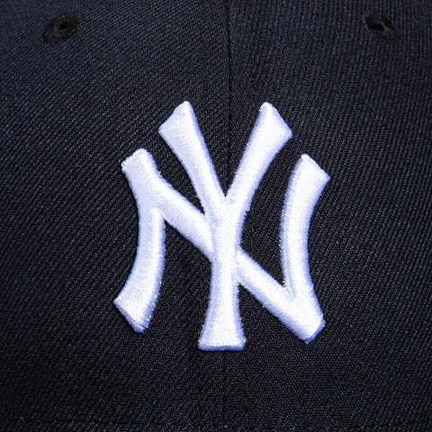 New Era 59Fifty New York Yankees 1999 World Series Patch Light Blue UV Hat - Navy