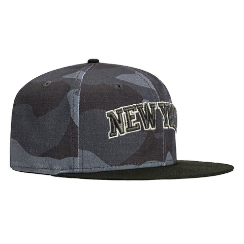 New Era 59Fifty Camo Vize New York Knicks Glow in the Dark Hat - Camo, Black