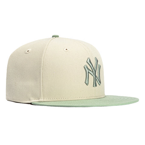 New Era 59Fifty New York Yankees Hat - Stone, Everest Green