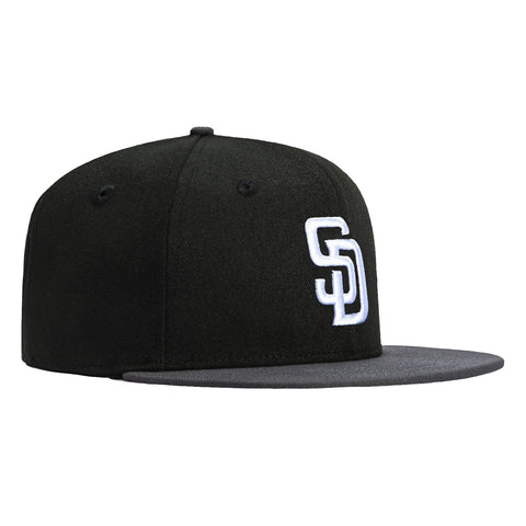 New Era 59Fifty San Diego Padres Hat - Black, Graphite