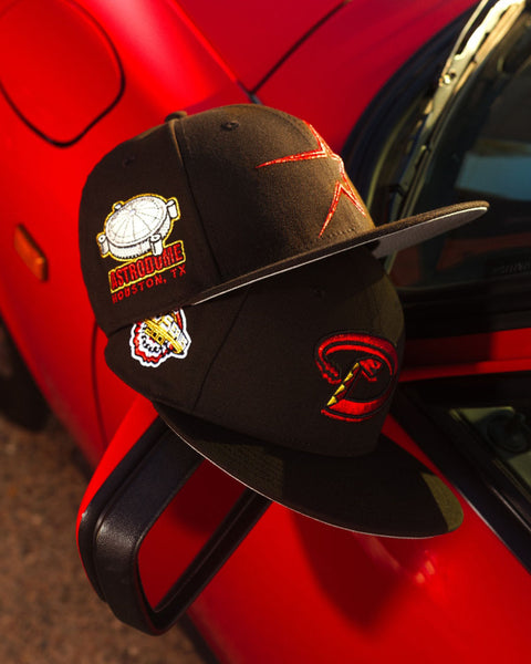 NEW ERA 59FIFTY CANDY APPLE COLLECTION HERO IMAGE-NEW ERA 59FIFTY FITTED HATS BLACK AND RED COLOR-HOUSTON ASTROS, ARIZONA DIAMONDBACKS