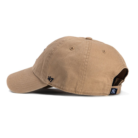 47 Brand New York Yankees Cleanup Adjustable Hat Khaki, Navy