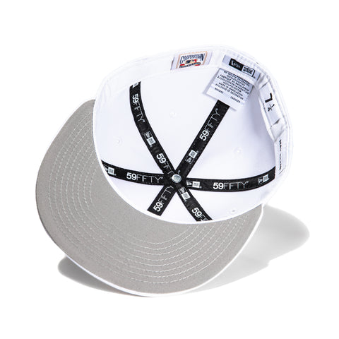 New Era 59Fifty Pyro Atlanta Braves Feather Logo Patch Hat - White