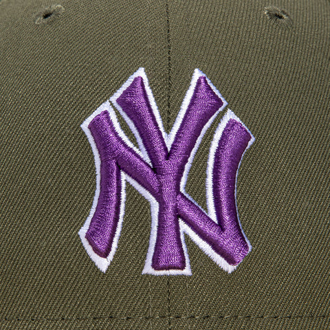 New Era 59Fifty New York Yankees 1998 World Series Patch Hat - Olive, Tan, Purple