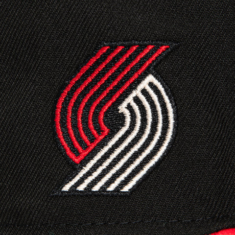 New Era 9Fifty 2023 City Portland Trail Blazers Logo Patch Snapback Hat - Black, Red Plaid