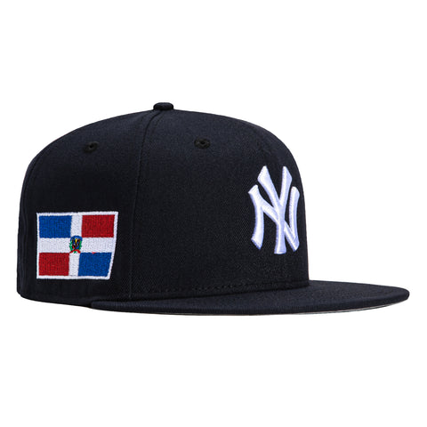 New Era 59FIFTY New York Yankees Dominican Republic Flag Patch Hat - Navy Navy / 7 3/8