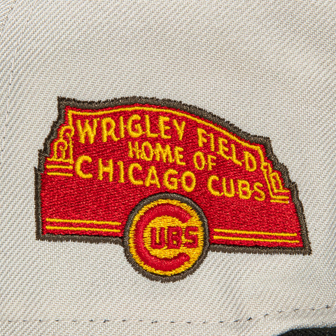 New Era 59Fifty Chicago Cubs Wrigley Field Patch Hat - Stone, Black, Red