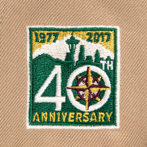 New Era 59Fifty Seattle Mariners 40th Anniversary Patch Hat - Khaki, Maroon