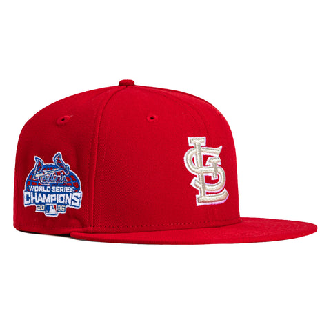 New Era 59Fifty St Louis Cardinals 2006 World Series Champions Patch Hat - Red, Metallic Silver