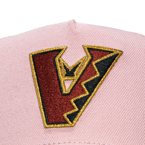 New Era 9Forty A-Frame Arizona Diamondbacks 2001 World Series Patch Upside Down Snapback Hat - Pink, Realtree