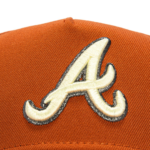 New Era 9Forty A-Frame Atlanta Braves 1999 World Series Patch Snapback Hat - Burnt Orange