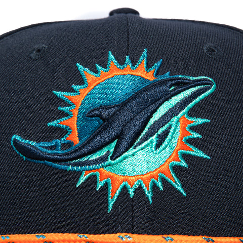 New Era 59Fifty 2025 NFL Rivalries Miami Dolphins Logo Patch Hat - Navy New Era
