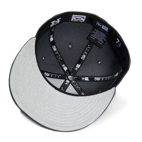 New Era 59Fifty Swarm Pack New York Yankees 1999 World Series Patch Hat - Graphite