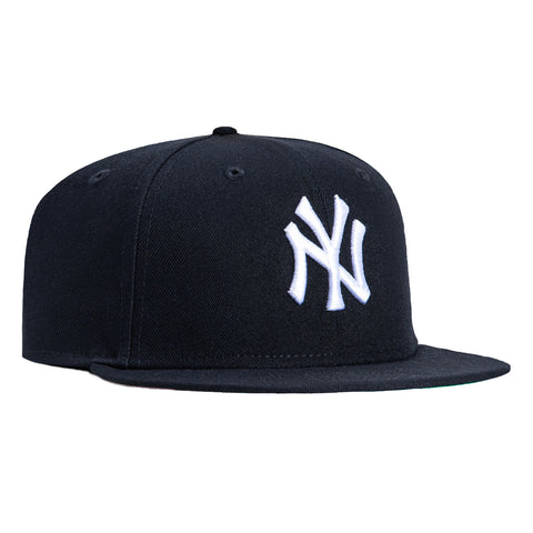New Era 59Fifty New York Yankees Pink UV Hat - Navy, White New Era
