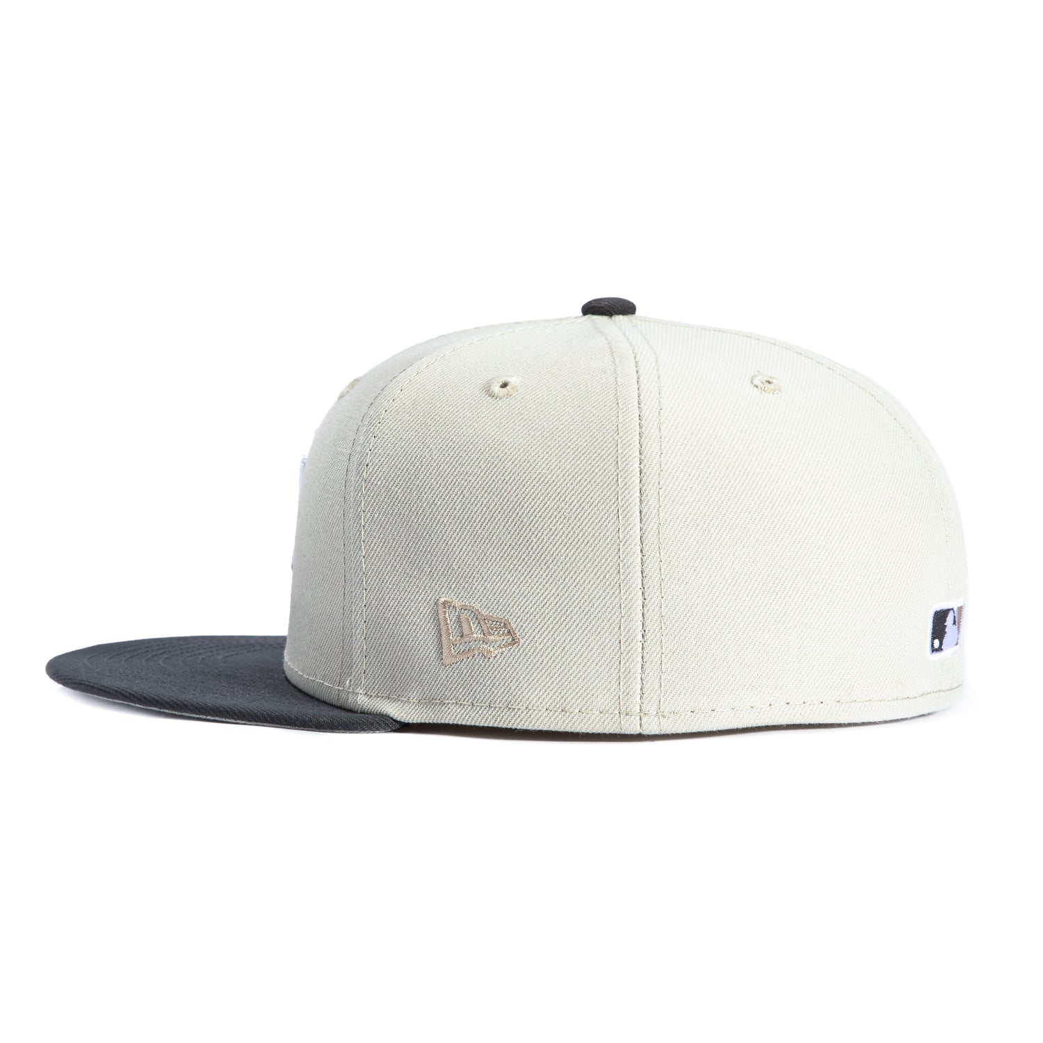 New Era 59Fifty New York Yankees Hat - Stone, Graphite, White