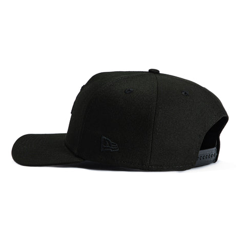 New Era 9Forty A-Frame Chicago Blackhawks Mexico Flag Patch Snapback Hat - Black New Era