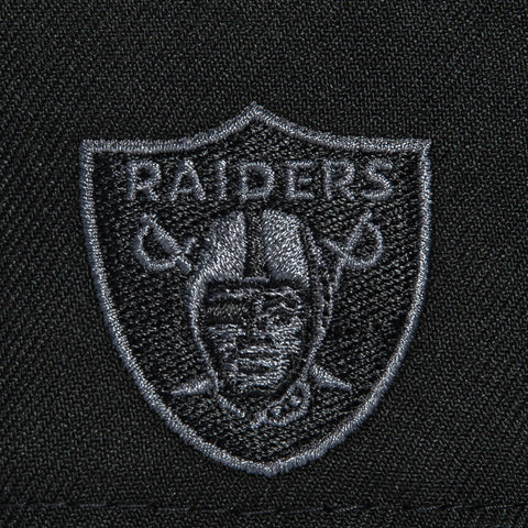 AF950 CARTOON RAIDERS BLK SN New Era