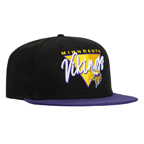 New Era 59Fifty Minnesota Vikings Vintage Triangle Hat - Black, Purple New Era