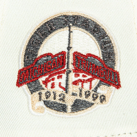 New Era 59Fifty Dia de Los Muertos Detroit Tigers Stadium Patch Hat - White, Black