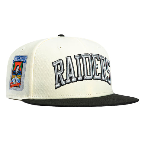 PINK UV 2TONE RAIDERS SB77 ARCH WHT/BLK New Era