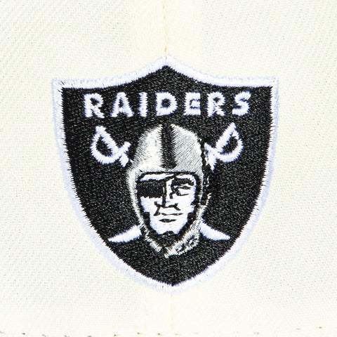 PINK UV 2TONE RAIDERS SB77 ARCH WHT/BLK New Era