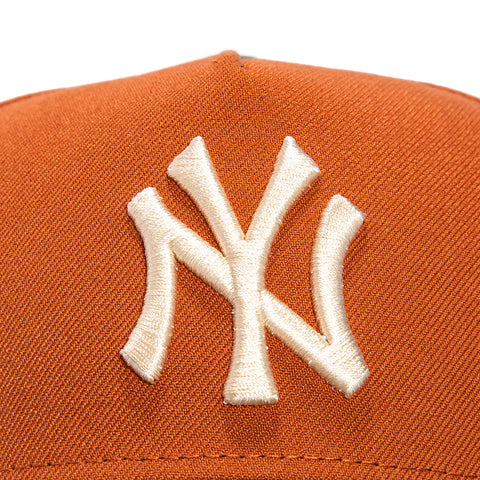 New Era 9Forty A-Frame New York Yankees 1998 World Series Patch Snapback Hat - Burnt Orange, Olive