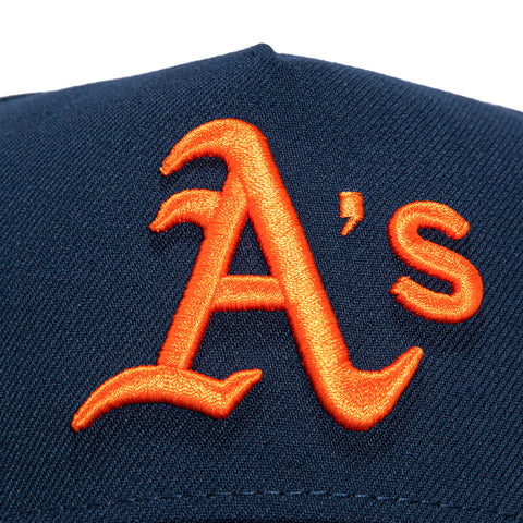 AF940 ATHLETICS NVY/ORG SN New Era