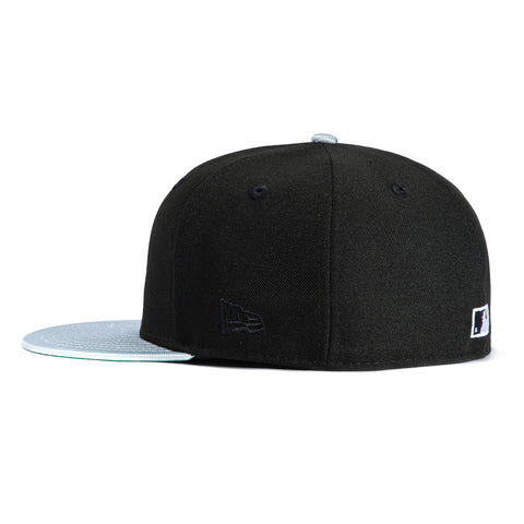 New Era 59Fifty Chicago White Sox 2005 World Series Patch Hat - Black, Metallic Silver New Era