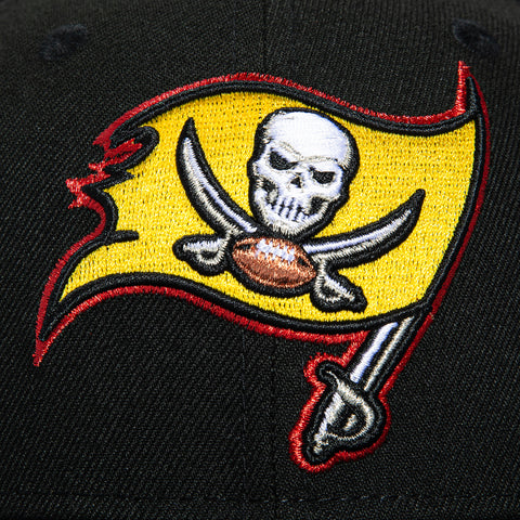 New Era 59Fifty Tampa Bay Buccaneers 30th Anniversary Patch Hat - Black, Gold, Red New Era