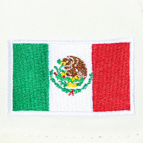 New Era 9Forty A-Frame Mexico World Baseball Classic Mexico Flag Patch Snapback Hat - White, Green New Era