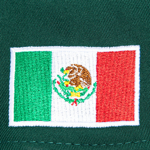 New Era 9Forty A-Frame Mexico World Baseball Classic Mexico Flag Patch Snapback Hat - Green, Cardinal New Era