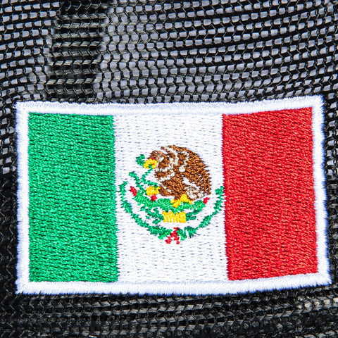 New Era 9Forty A-Frame Mexico World Baseball Classic Mexico Flag Patch Trucker Snapback Hat - Realtree, Black New Era