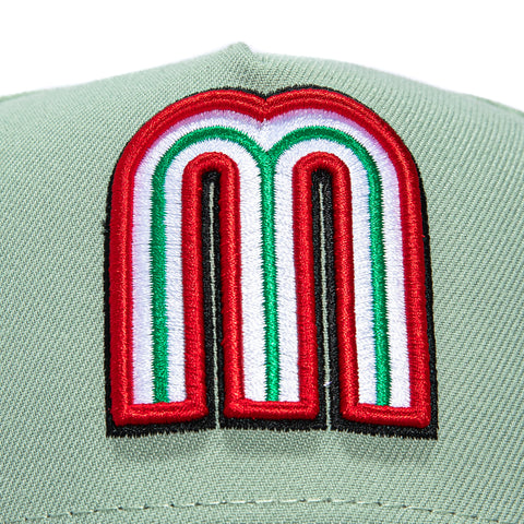 New Era 9Forty A-Frame Mexico World Baseball Classic Mexico Flag Patch Snapback Hat - Everest Green, Green New Era