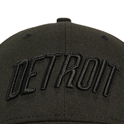 New Era 39Thirty Detroit Tigers Script Stretch Fitted Hat - Black, Black New Era