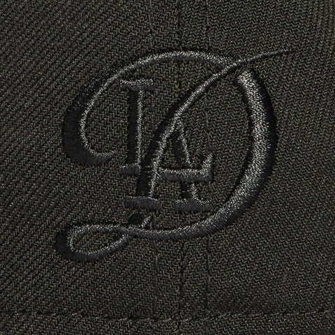 New Era 39Thirty Los Angeles Dodgers Script Stretch Fitted Hat - Black, Black New Era