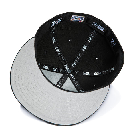 New Era 59Fifty Chicago White Sox 2005 World Series Patch Hat - Black, Ivory, Royal, Red New Era