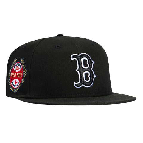 New Era 59Fifty Boston Red Sox 1918 World Series Champions Patch Hat - Black, White New Era