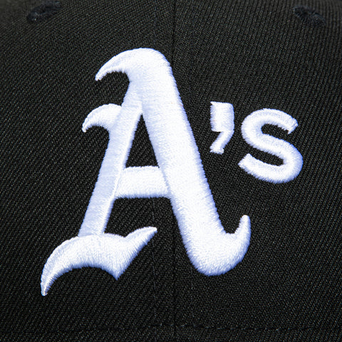 New Era 59Fifty Oakland Athletics Final Season Patch Hat - Black, White New Era
