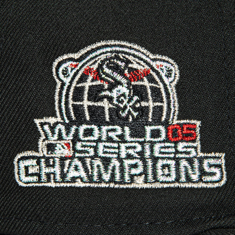New Era 59Fifty Chicago White Sox 2005 World Series Champions Patch Hat - Black, White New Era