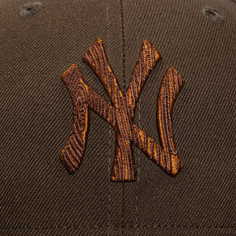 New Era 59Fifty New York Yankees 1938 World Series Patch Wood Hat - Brown New Era