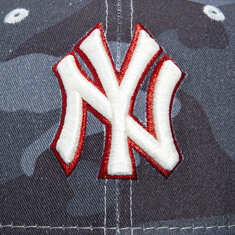 New Era 59Fifty New York Yankees 1999 World Series Patch Hat - Camo Grey, Camo Black New Era