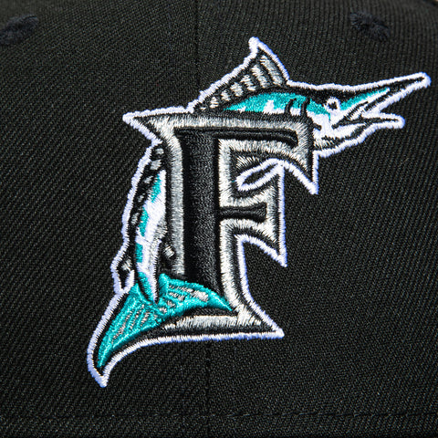 New Era 59Fifty Miami Marlins Gold Cooperstown Collection Patch 1993 Hat - Black New Era