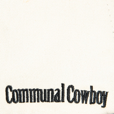 <div>COMMUNAL SMOKE EM SN WHT/BLK SN</div> Communal Cowboy