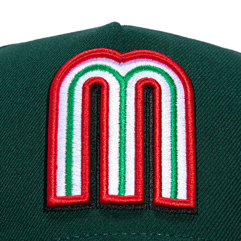 New Era 9Forty A-Frame Mexico World Baseball Classic Mexico Flag Patch Snapback Pink UV Hat - Green