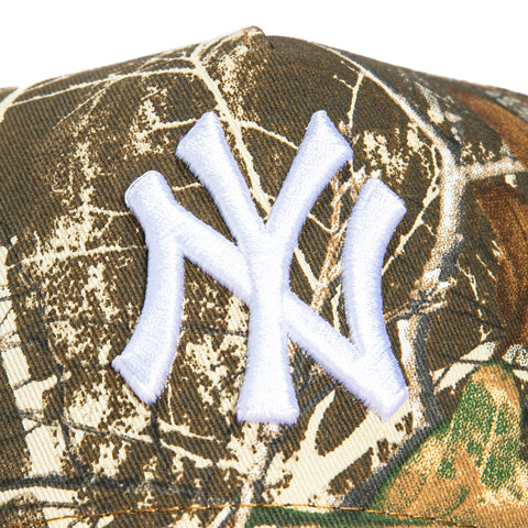 New Era 9Forty A-Frame New York Yankees 1999 World Series Patch Snapback Hat - Realtree, Pink