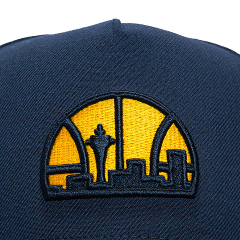 MN SONICS PRO PINCH NVY SN Mitchell and Ness