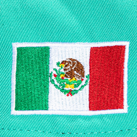 New Era 9Forty A-Frame Mexico World Baseball Classic Mexico Flag Patch Snapback Hat - Mint, Metallic Gold New Era