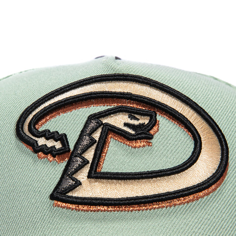 New Era 9Forty A-Frame Arizona Diamondbacks 2001 World Series Patch D Snapback Hat - Everest Green, Graphite New Era