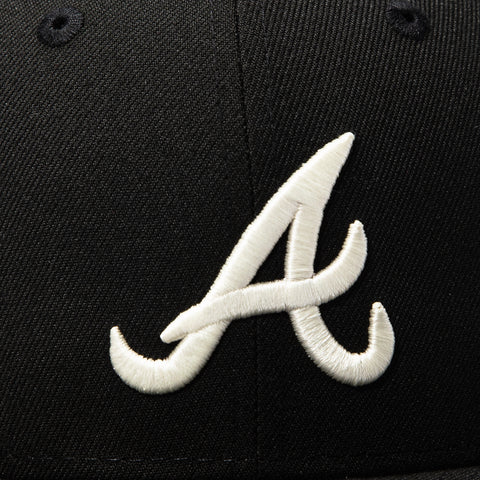 New Era 59Fifty Glow in the Dark Atlanta Braves 2000 All Star Game Patch Hat - Black, White New Era
