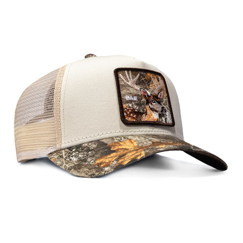 Goorin Bros Bae Doe Adjustable Snapback Trucker Hat - White, Realtree Camo Goorin Bros
